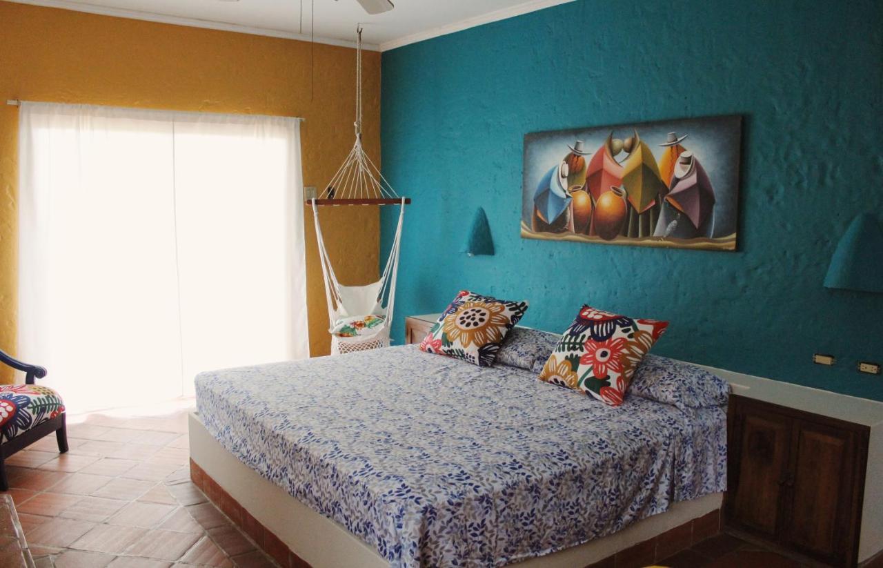 Villa Casa Amarilla Puerto Cayo Exterior foto