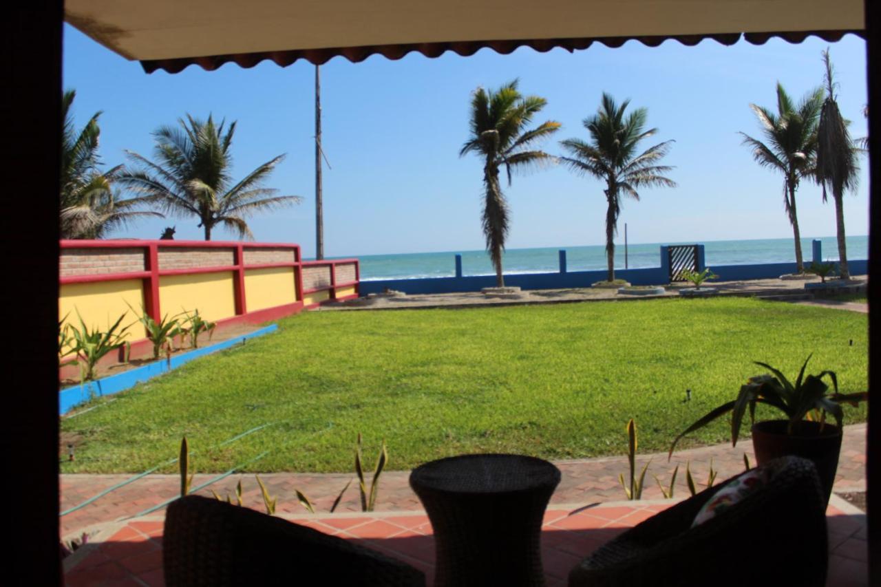 Villa Casa Amarilla Puerto Cayo Exterior foto