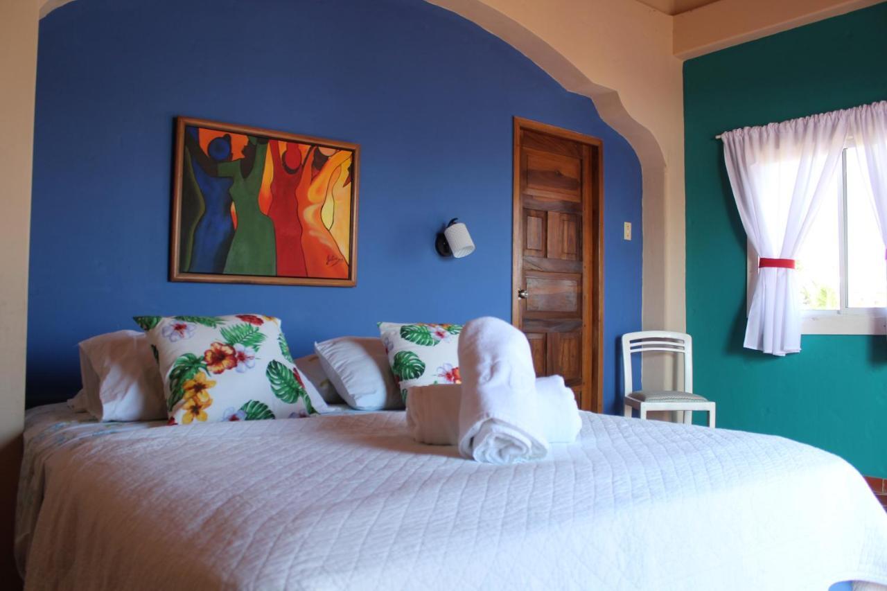 Villa Casa Amarilla Puerto Cayo Exterior foto